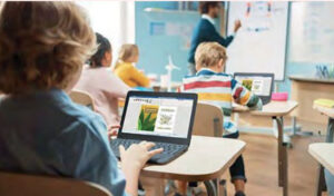 3 15 New Smarter Lenovo Education Solutions Inspire the Future of Learning