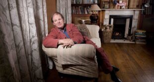 308757 Michael Morpurgo 2020 Web use Royal Shakespeare Company presents Michael Morpurgo's "Tales from Shakespeare"