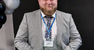 Andy Worthy Lord Glenamara 2022 2 Sunderland College teacher named Lecturer of the Year