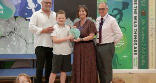 Presentation of Trauma Informed Therapeutic School Award 2023 Woodmancote Primary School recognised by leading child trauma organisation, Headsight, for its therapeutic approach