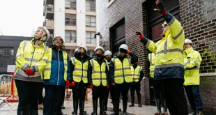 Students receiving a tour of Wood Wharf at the Open Doors preview event @SHARBINSON @LIGHTFOOTAGENCY Build UK prepares to deliver Open Doors initiative to students in 2025