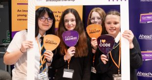 Z6D 1503 Trailblazing tech programme continues to inspire young women