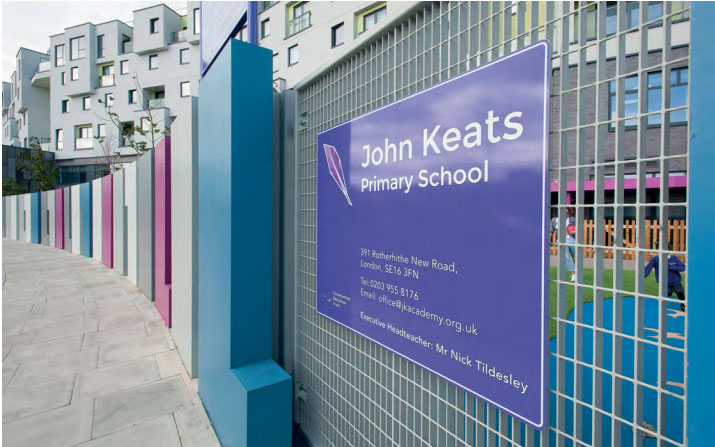 a 2 NEW FREE SCHOOL IS TOP OF THE CLASS FOR ENERGY EFFICIENCY AND LEARNING