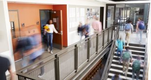 How Touchscreen Kiosks Can Support Everyday School Life
