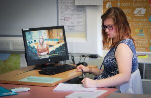 et2 Develop your subject knowledge of UK Parliament and how to teach it